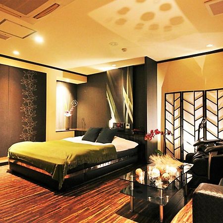 Hotel O2 -Adult Only- Hirabari Экстерьер фото